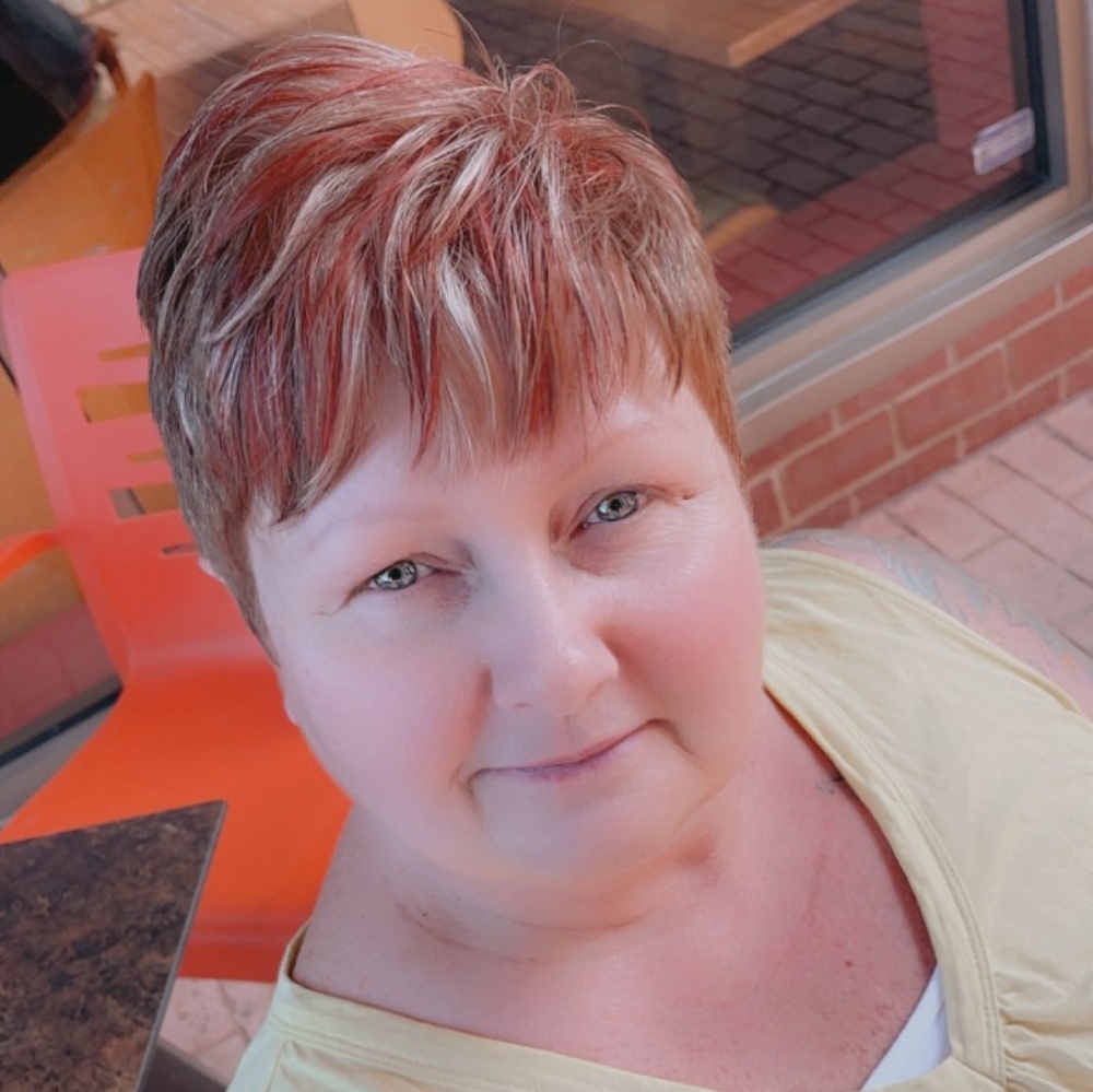 Meet your Posher, Kara